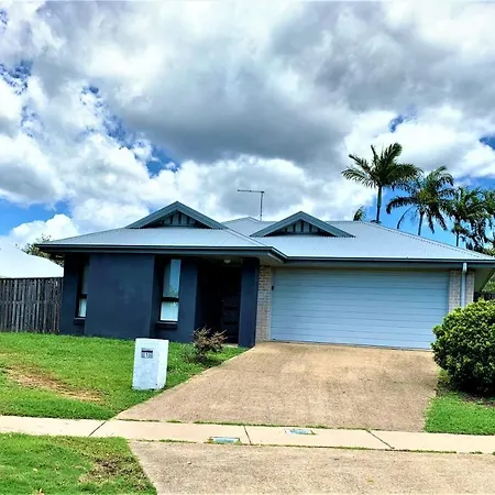 Modern 4Br Close To The Airport- Whole House Gladstone Exterior photo