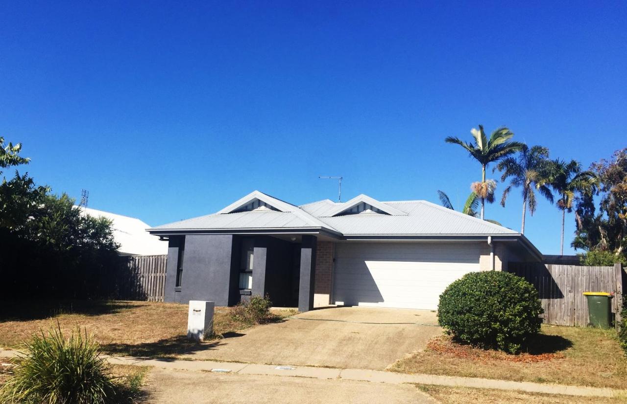 Modern 4br Close To The Airport- Whole House * Gladstone