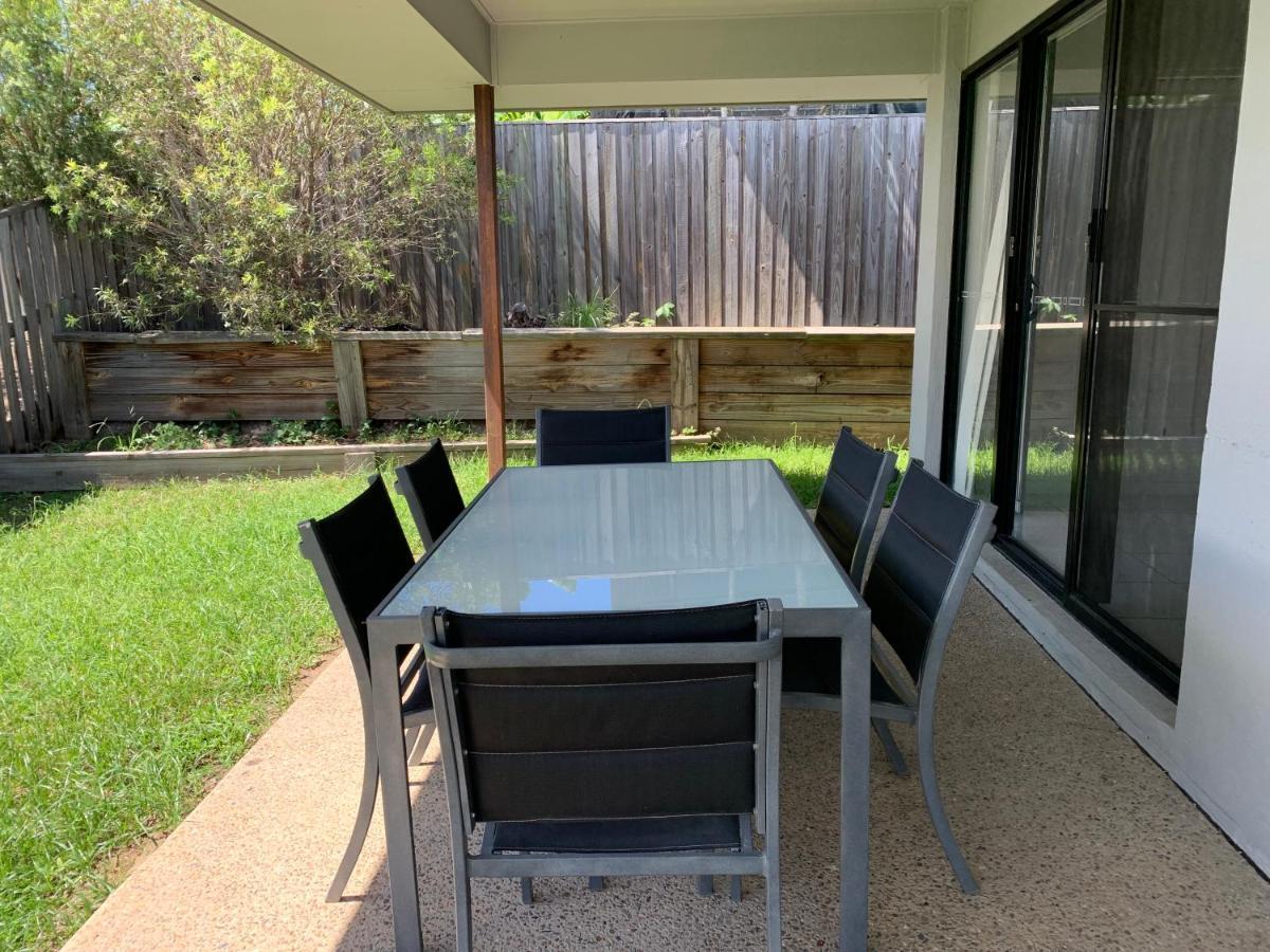 Modern 4br Close To The Airport- Whole House Holiday home